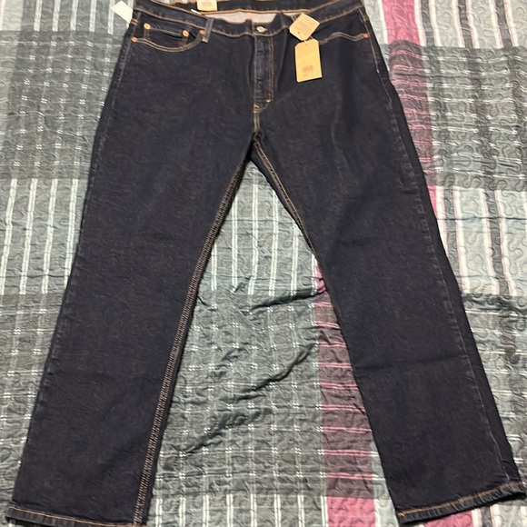 Levi’s 514 Straight Jeans - Picture 4 of 8